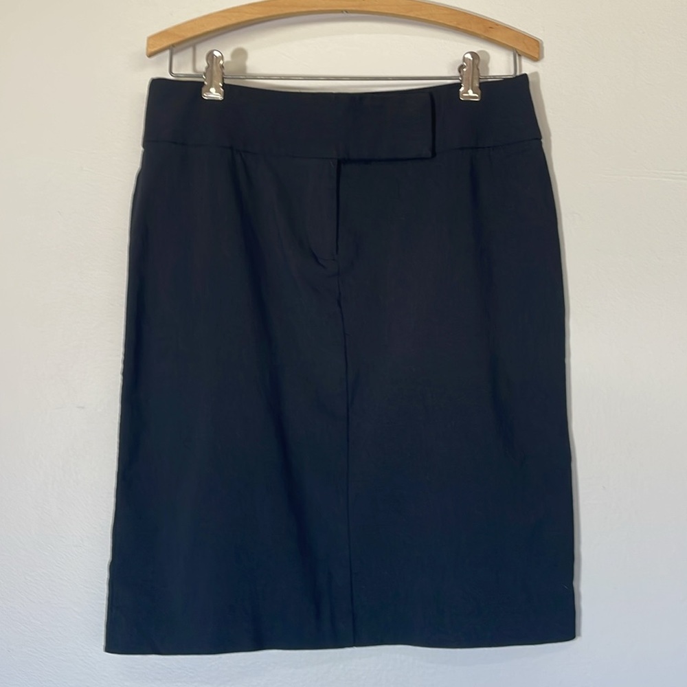 Bisou Bisou Sleek Skirt‎